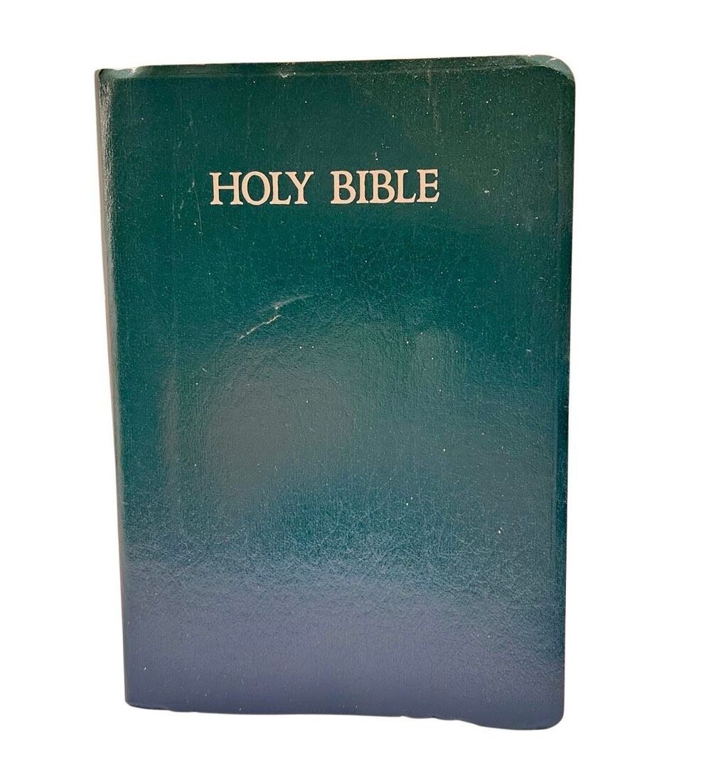 VTG Holy Bible King James Version Nelson Red Letter Dictionary Concordance 1984